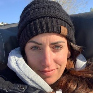 Meet your Posher, Danelle